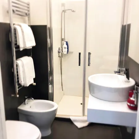 Maison Piazza Cavour בית הארחה 4*