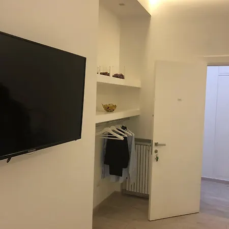 בית הארחה Maison Piazza Cavour רומא