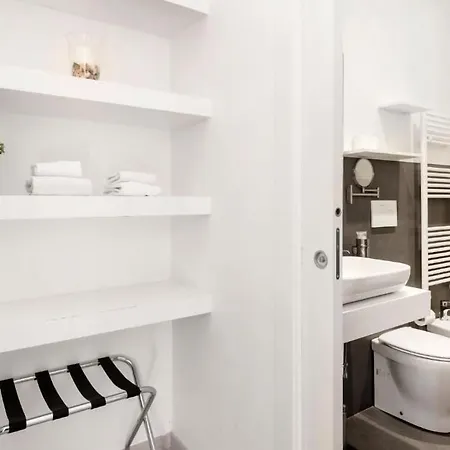 Maison Piazza Cavour Rome