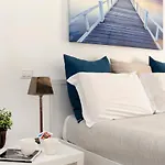 Maison Piazza Cavour 4*